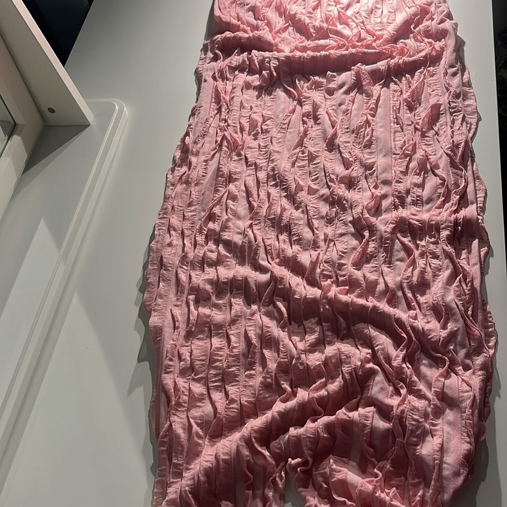 Dress - Picture 7 of 7